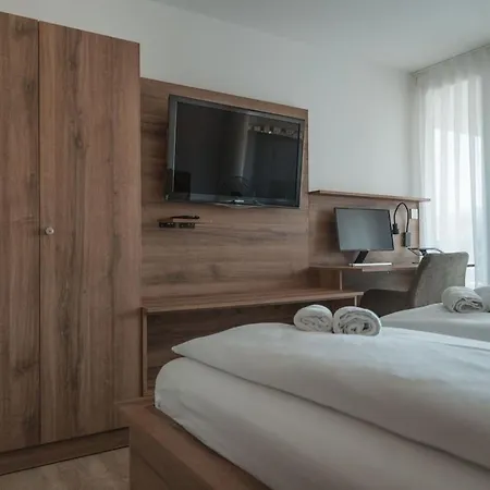 Apartman Bahnhof *